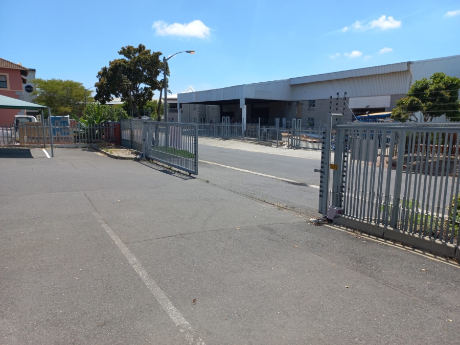 To Let commercial Property for Rent in Montague Gardens Western Cape